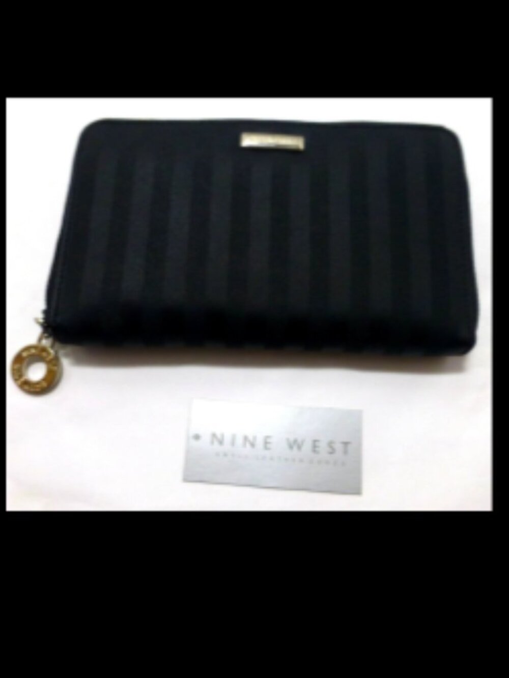 New Nine West black stripe zipper wallet